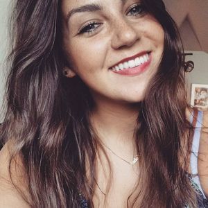 Meet your Posher, Magdalena